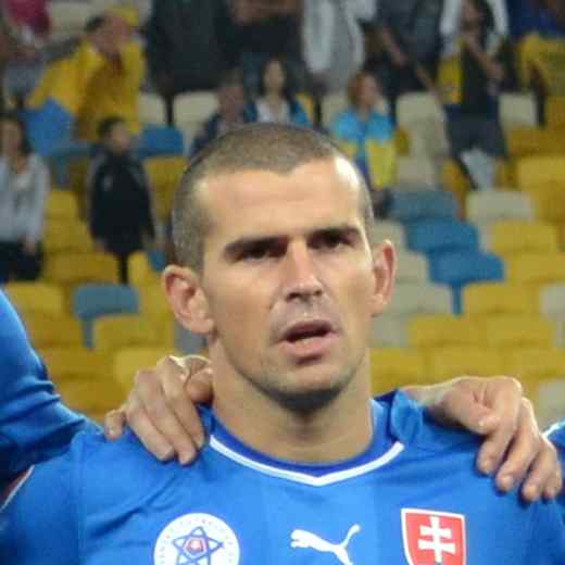 https://fortuna-salzburg.at/wp-content/uploads/2017/10/team_member_07.jpg
